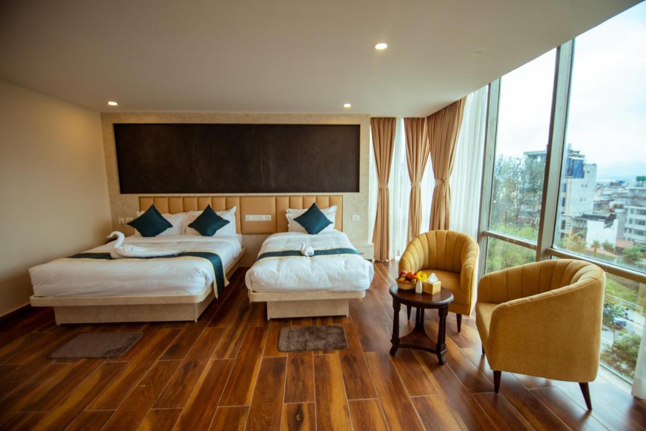 Hotel Black Diamond - Transit Point Inside Hotel Katmandu Dış mekan fotoğraf